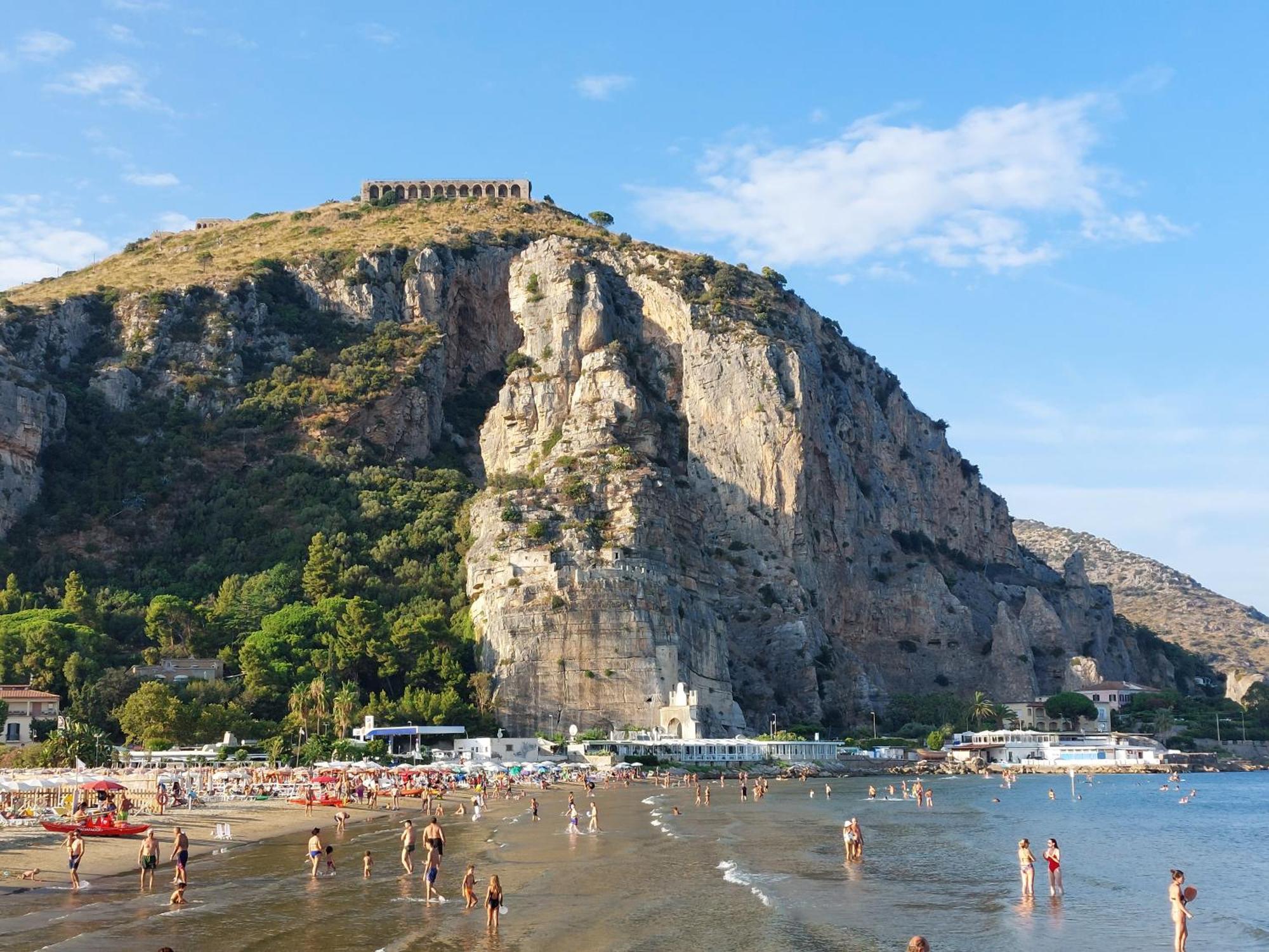 Domus Anxur * Terracina